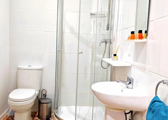 Modern By Mive * Floriana